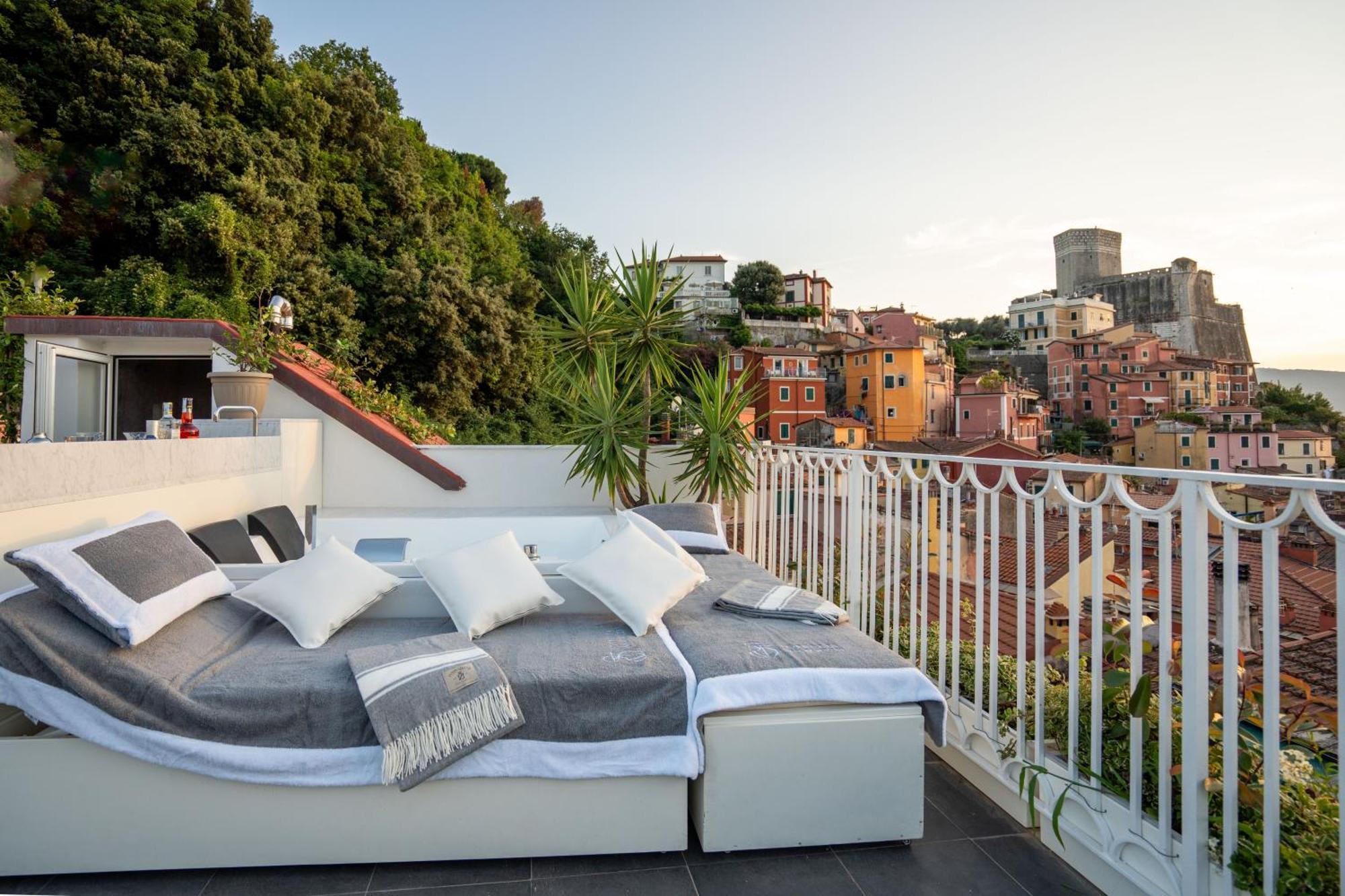 Torretta San Rocco -Luxury Suite Lerici Exterior photo